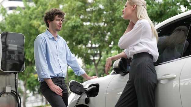 Evaluating Fuel Efficiency: Hybrid vs Plug-In Hybrid